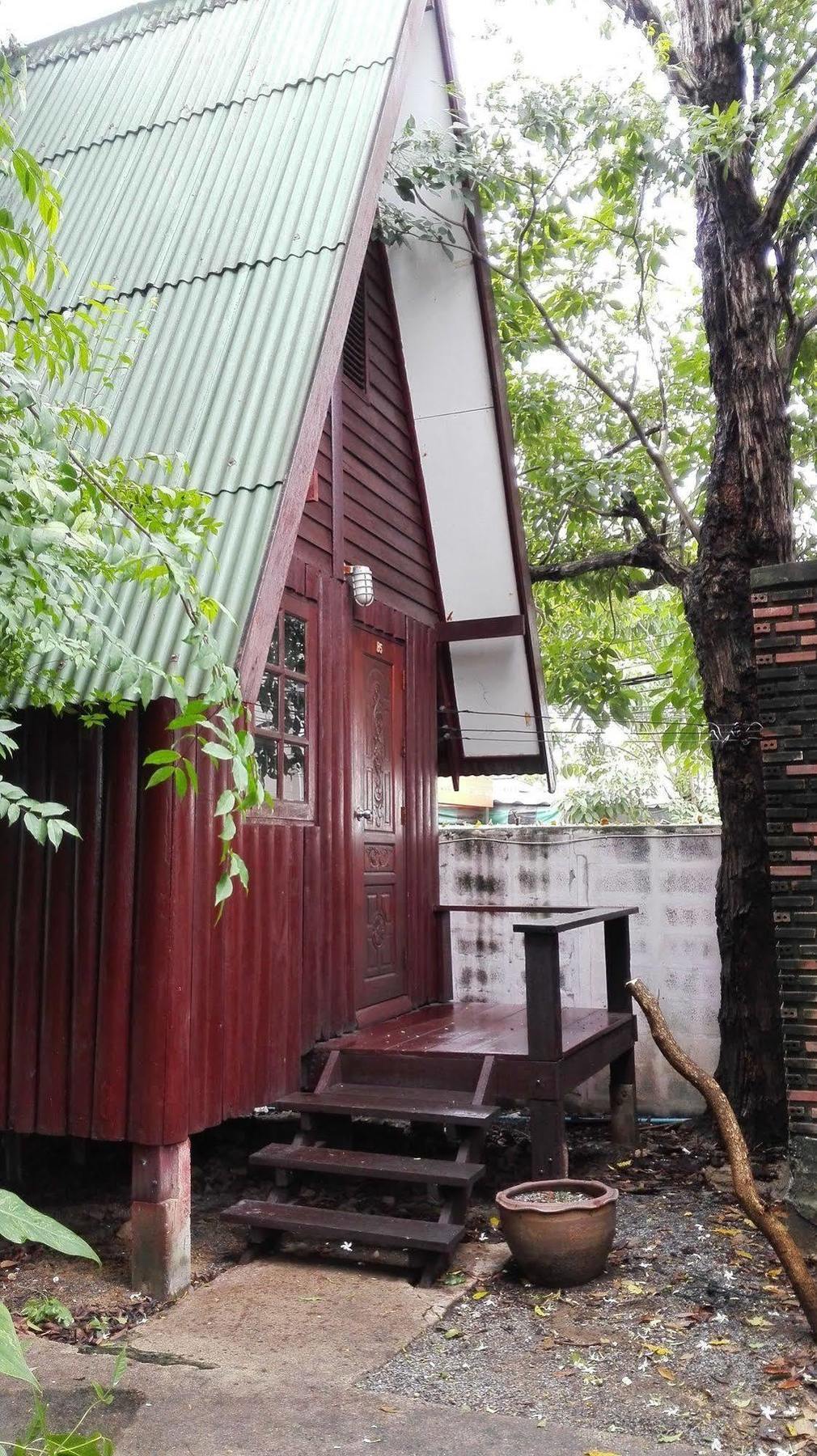 Bnr Resorts Bangkok Bagian luar foto